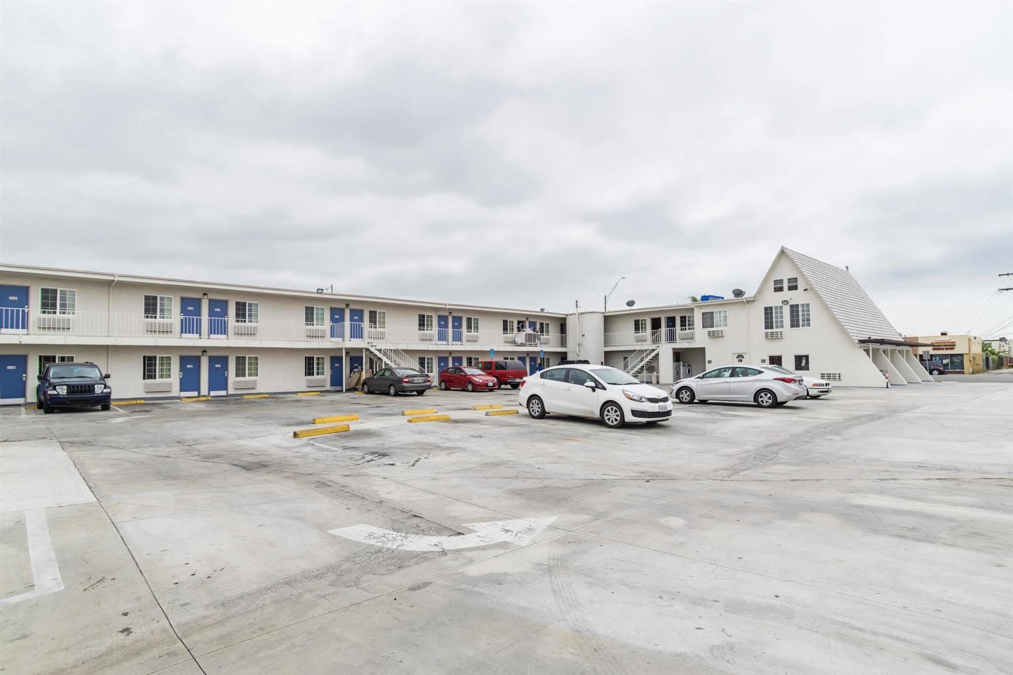 Motel 6-Long Beach, Ca - International City Exterior foto