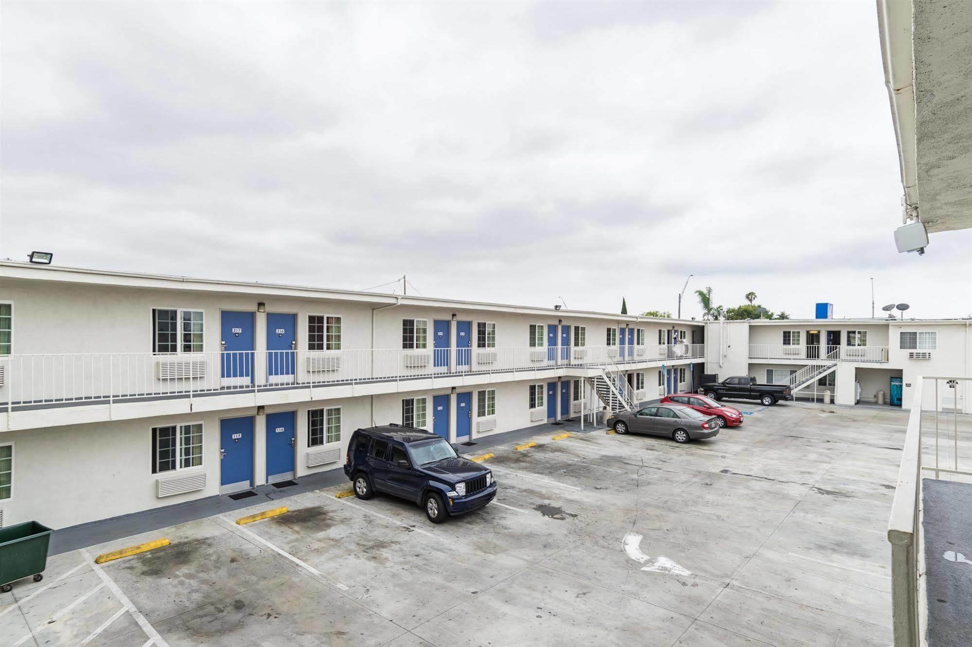 Motel 6-Long Beach, Ca - International City Exterior foto